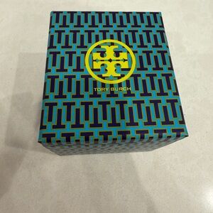 Tory Burch stationary card set new in box